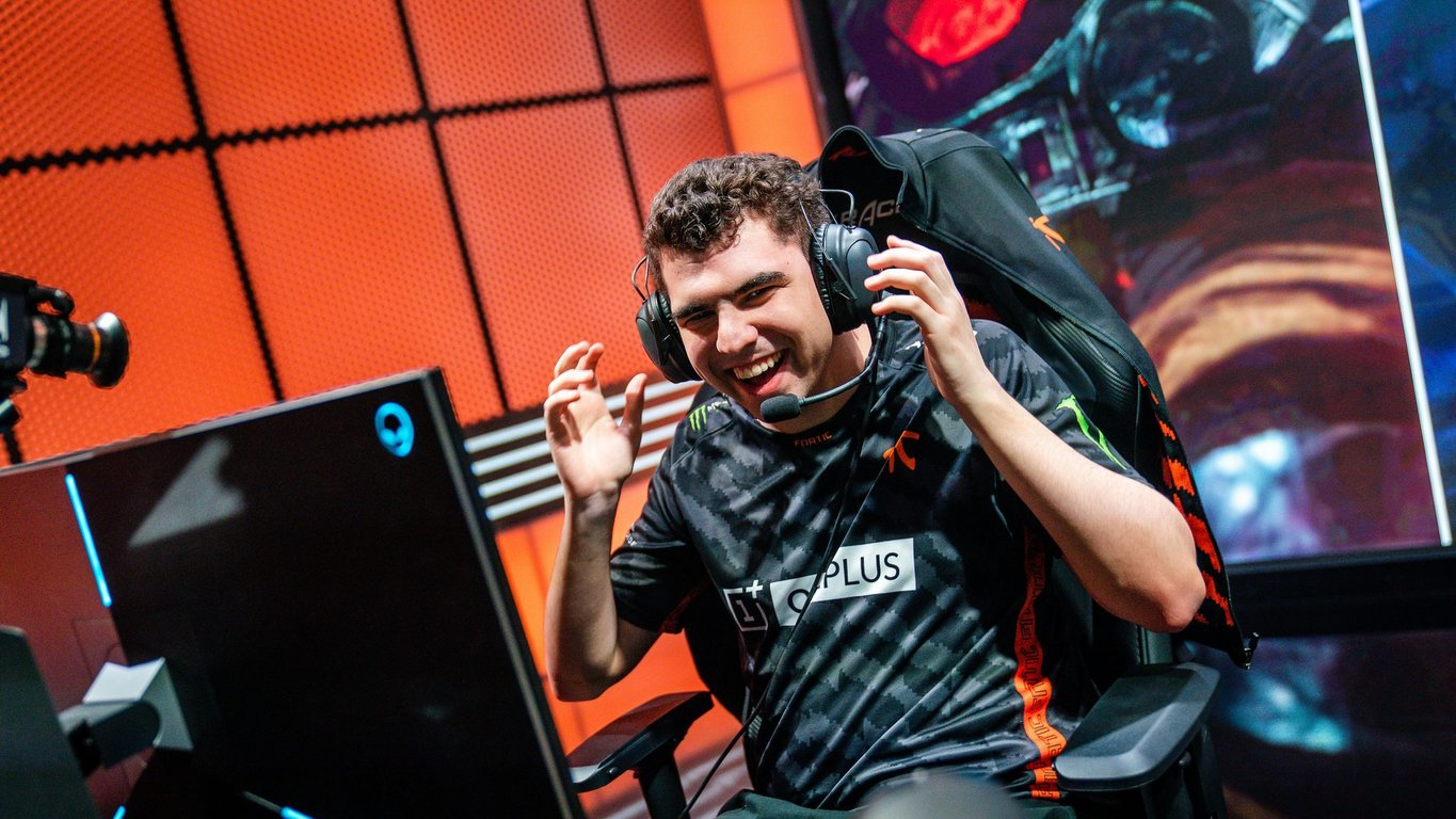 Giganternes kamp: MSI-vinderne mod Worlds-finalisterne