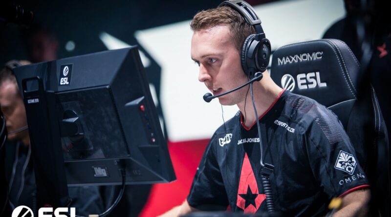 slashesport dk glave vi haaber at se astralis troejer blandt publikum